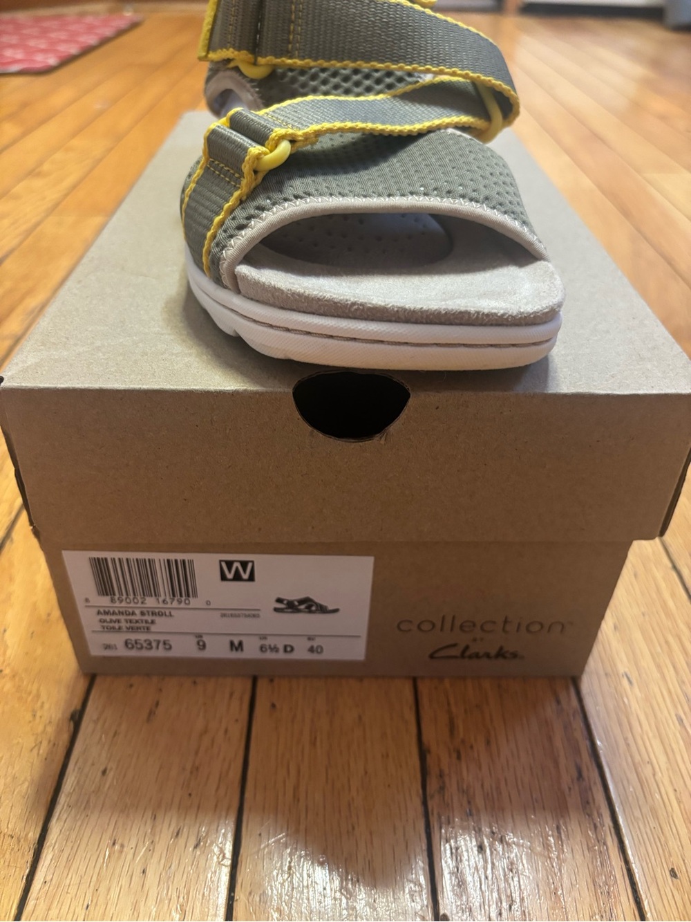 Clarks Olive and Yellow Women's Comfort Sandals